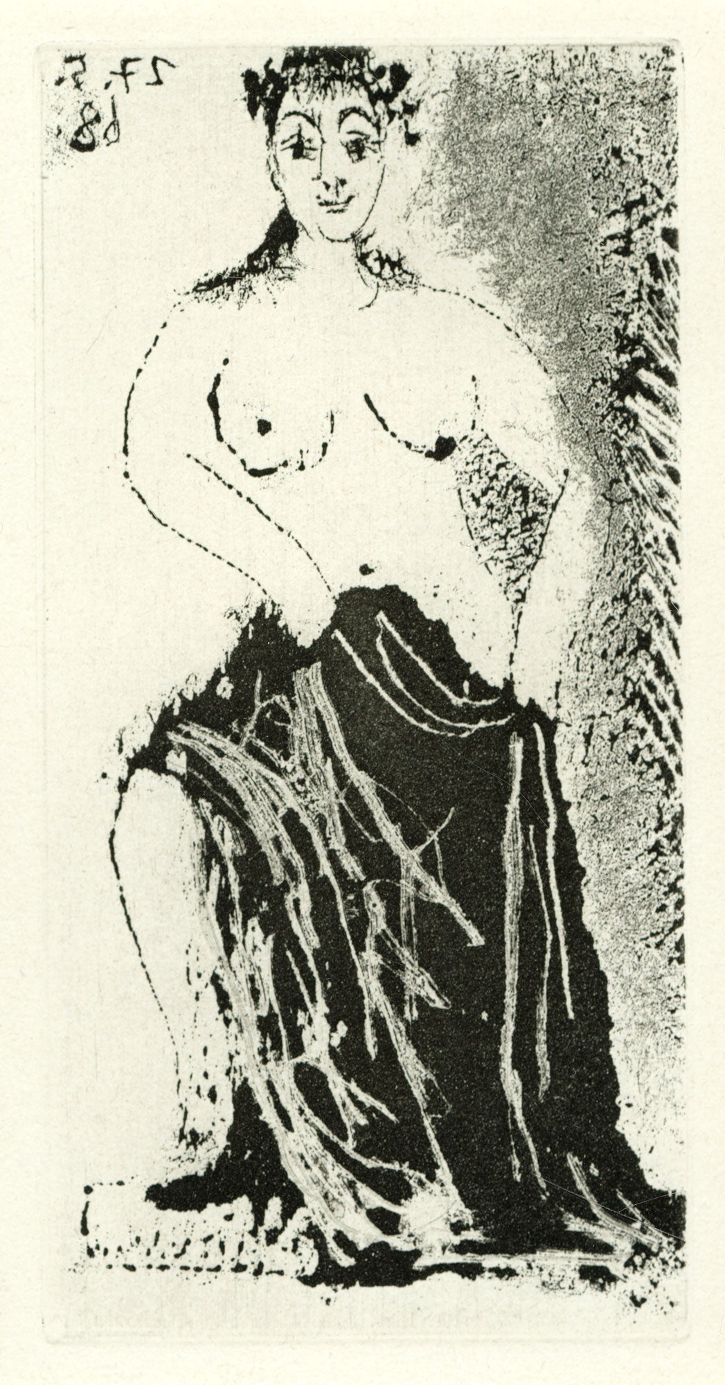 Une Posant sur un Piédestal