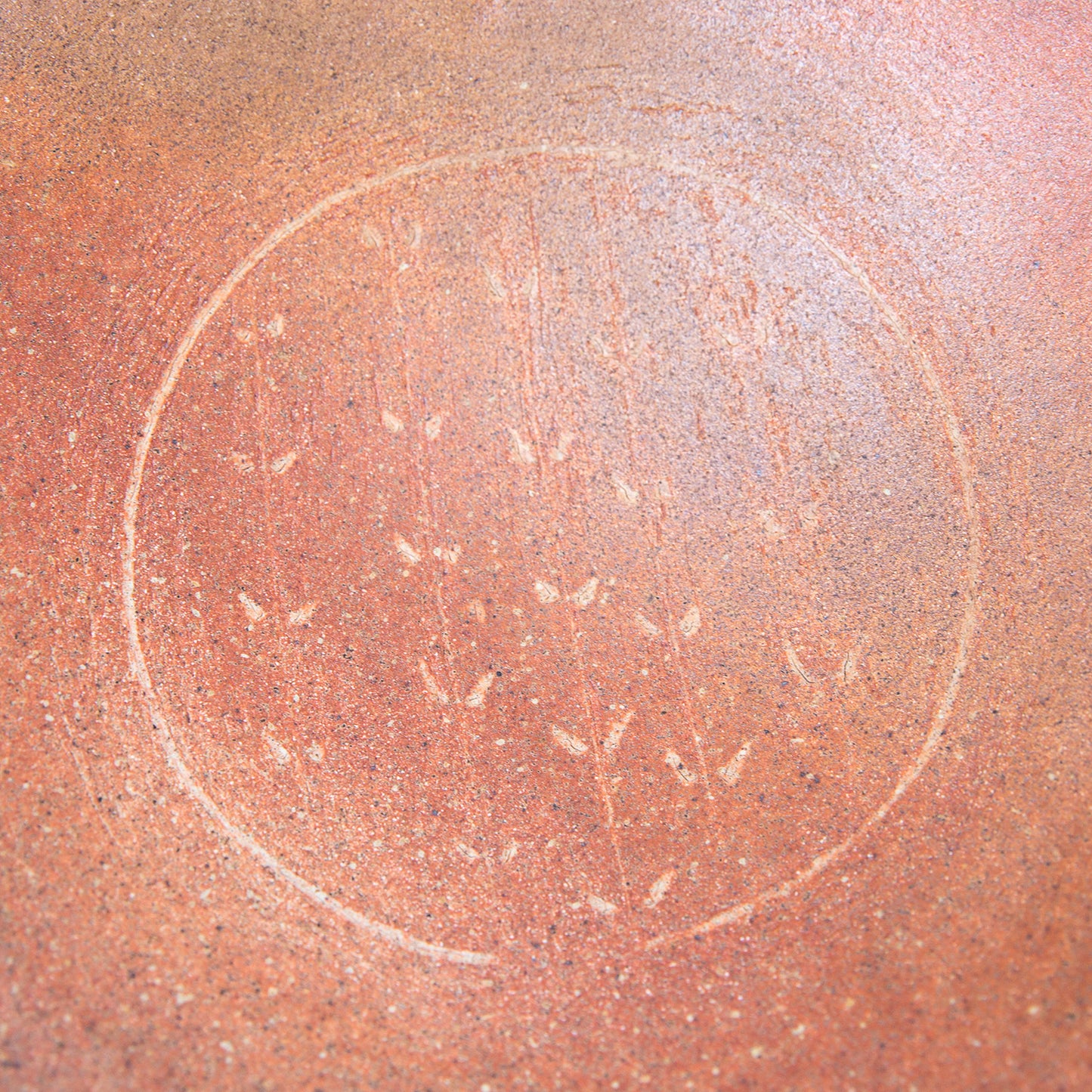 Round Hollow Dish