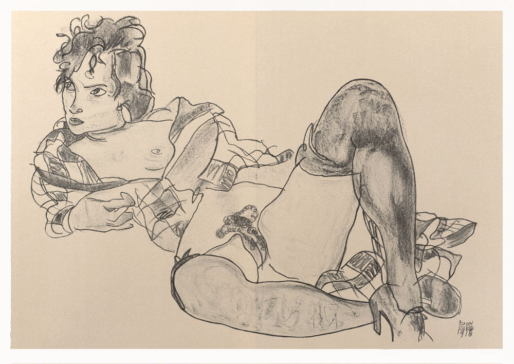 Reclining Woman (1918)