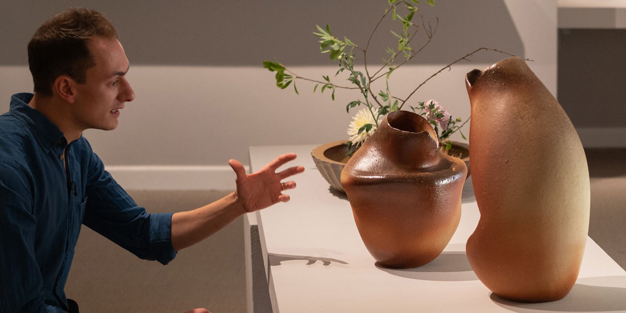 sirocara＊陶器オブジェ Koichiro Isezaki Exhibition Walkthrough – Goldmark