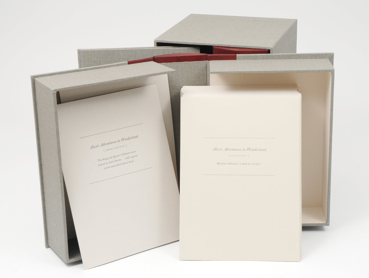 Alices Adventures in Wonderland & Through the Looking Glass