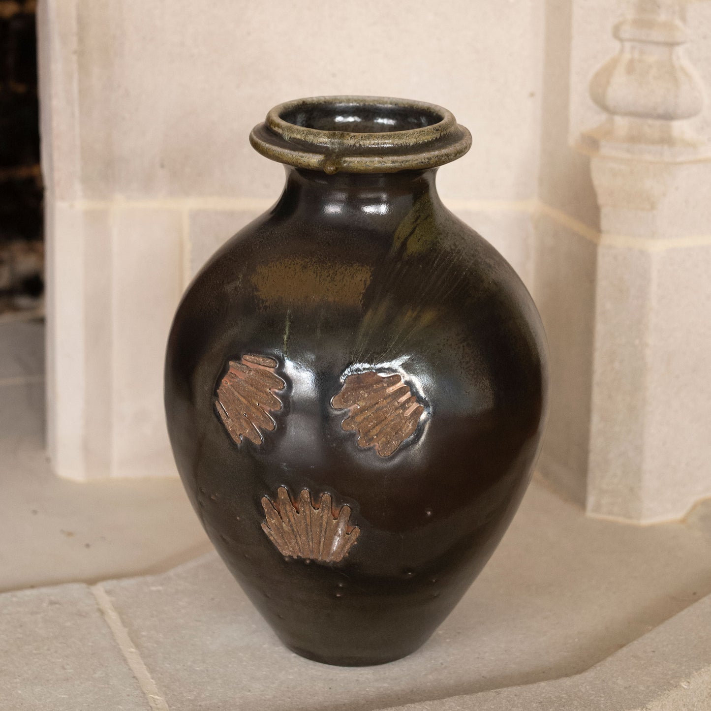 Round Vase
