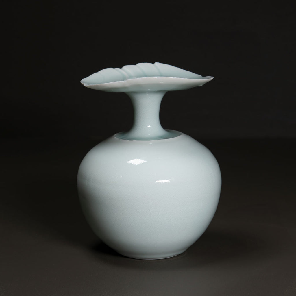 Round Vase
