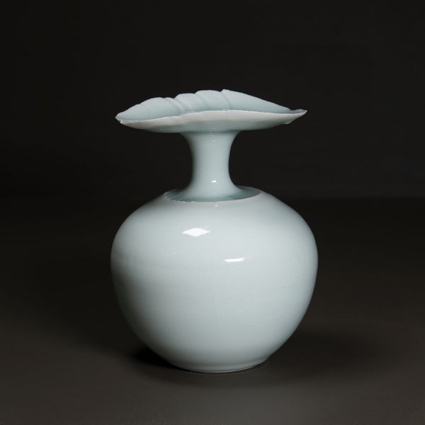 Round Vase