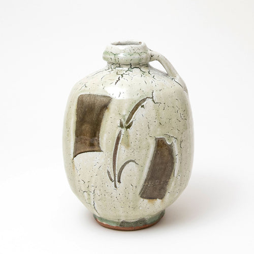 Medium One Handled Bottle