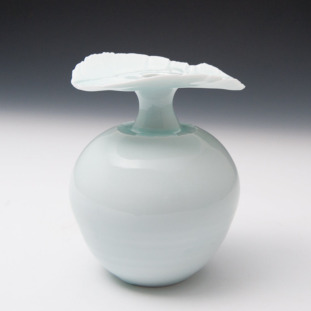 Round Bottle