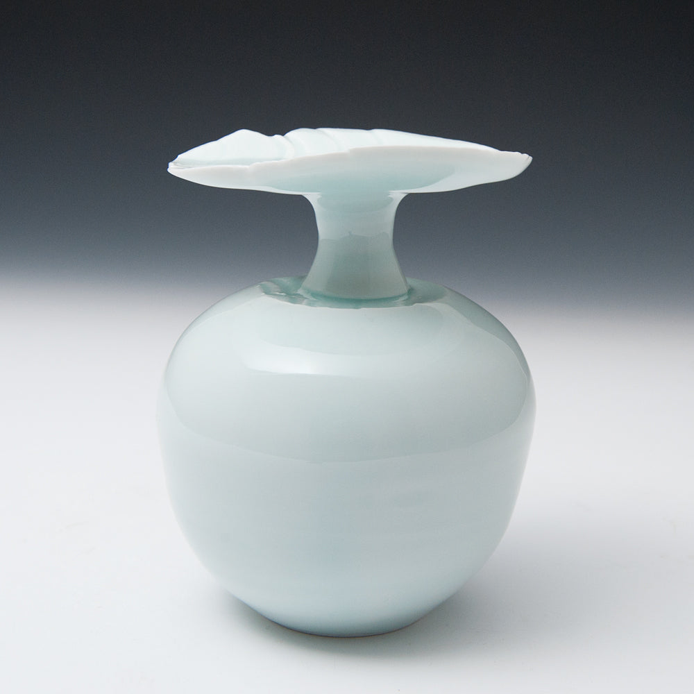 Round Bottle