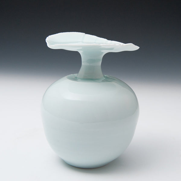 Round Bottle