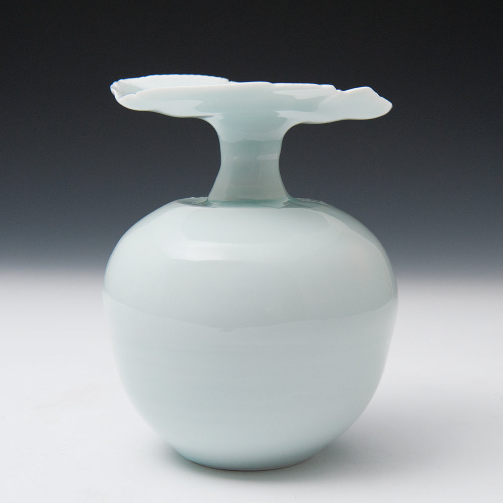 Round Bottle