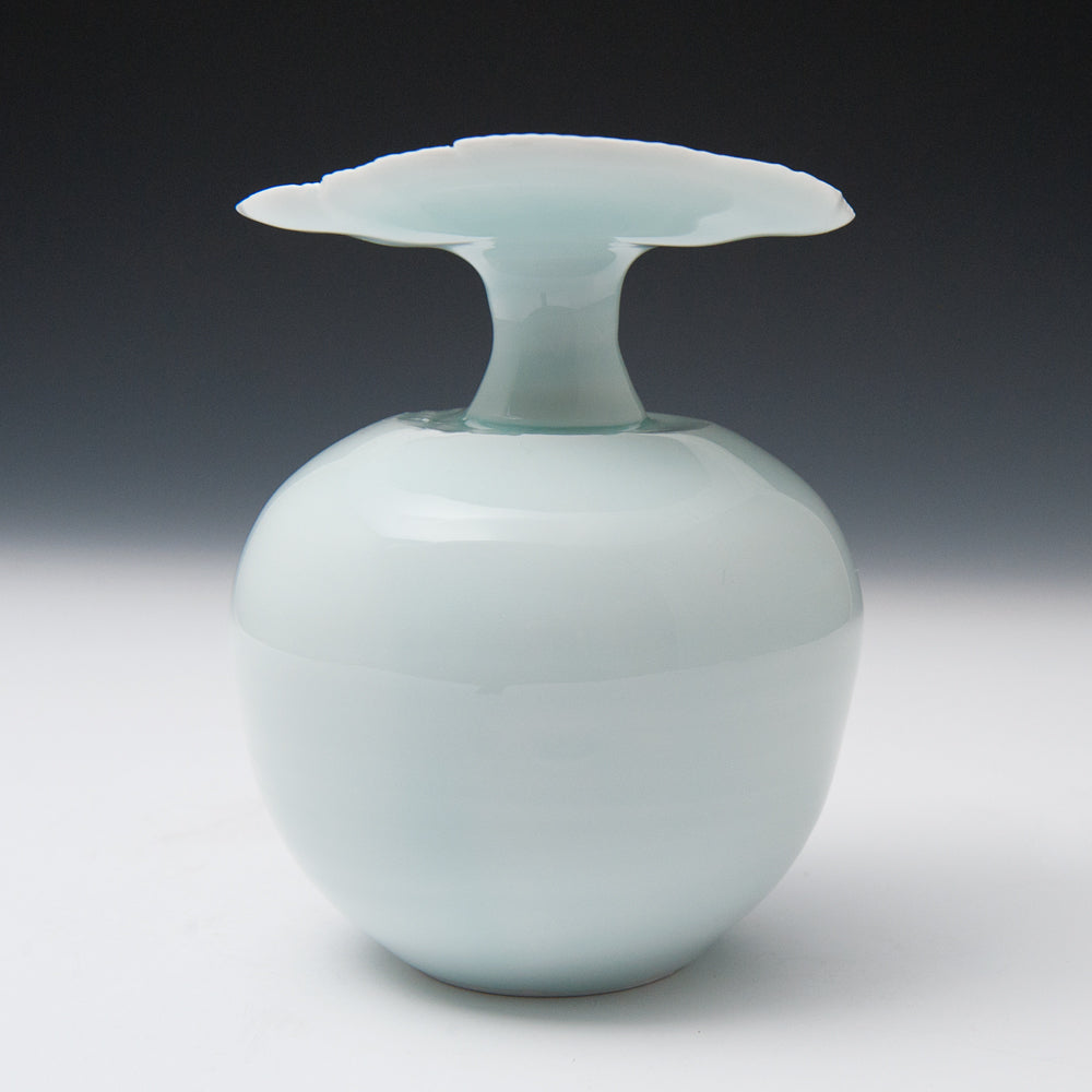 Round Bottle